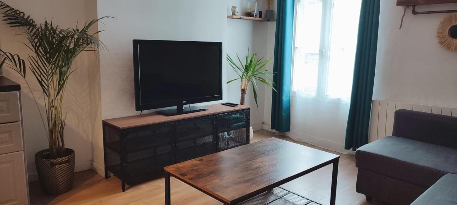 Appartement Porte De Paris, 4 Voyageurs, Wifi, Jeux Olympiques à Vincennes Extérieur photo